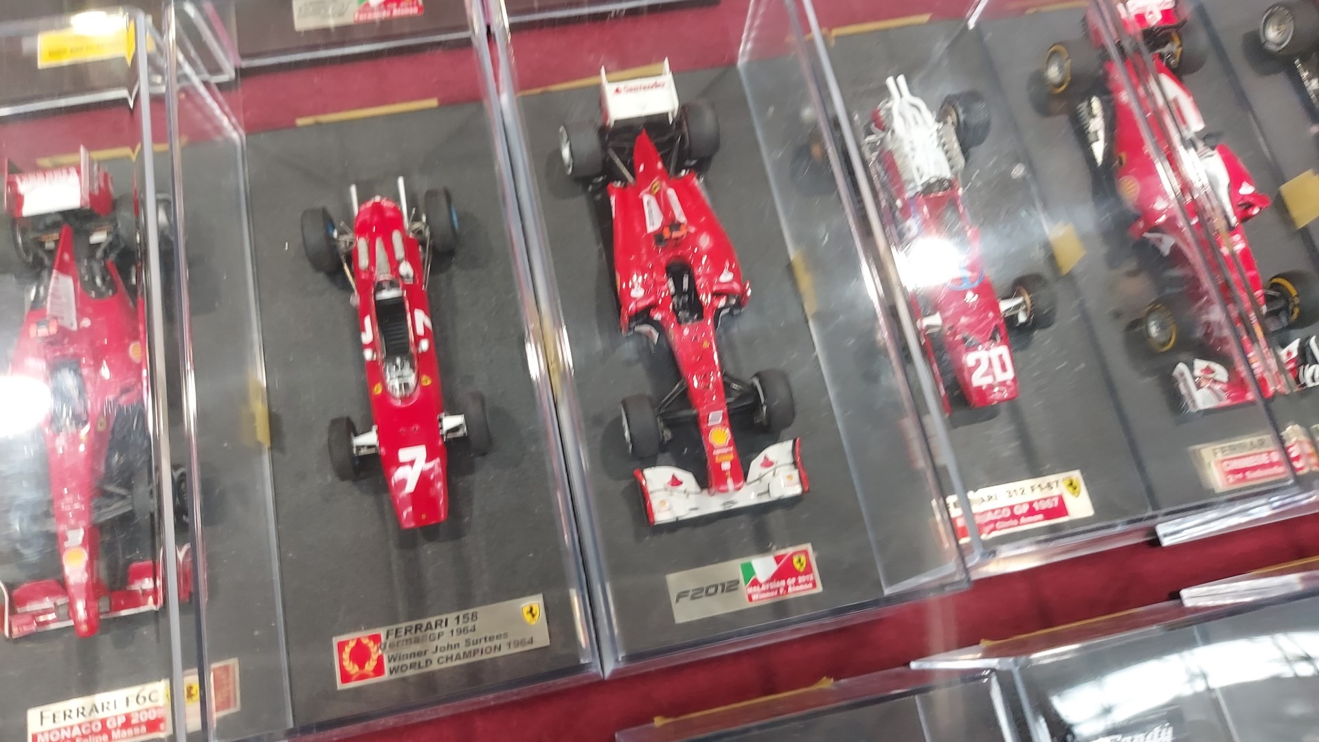 La Rossa è sempre la più affascinante...