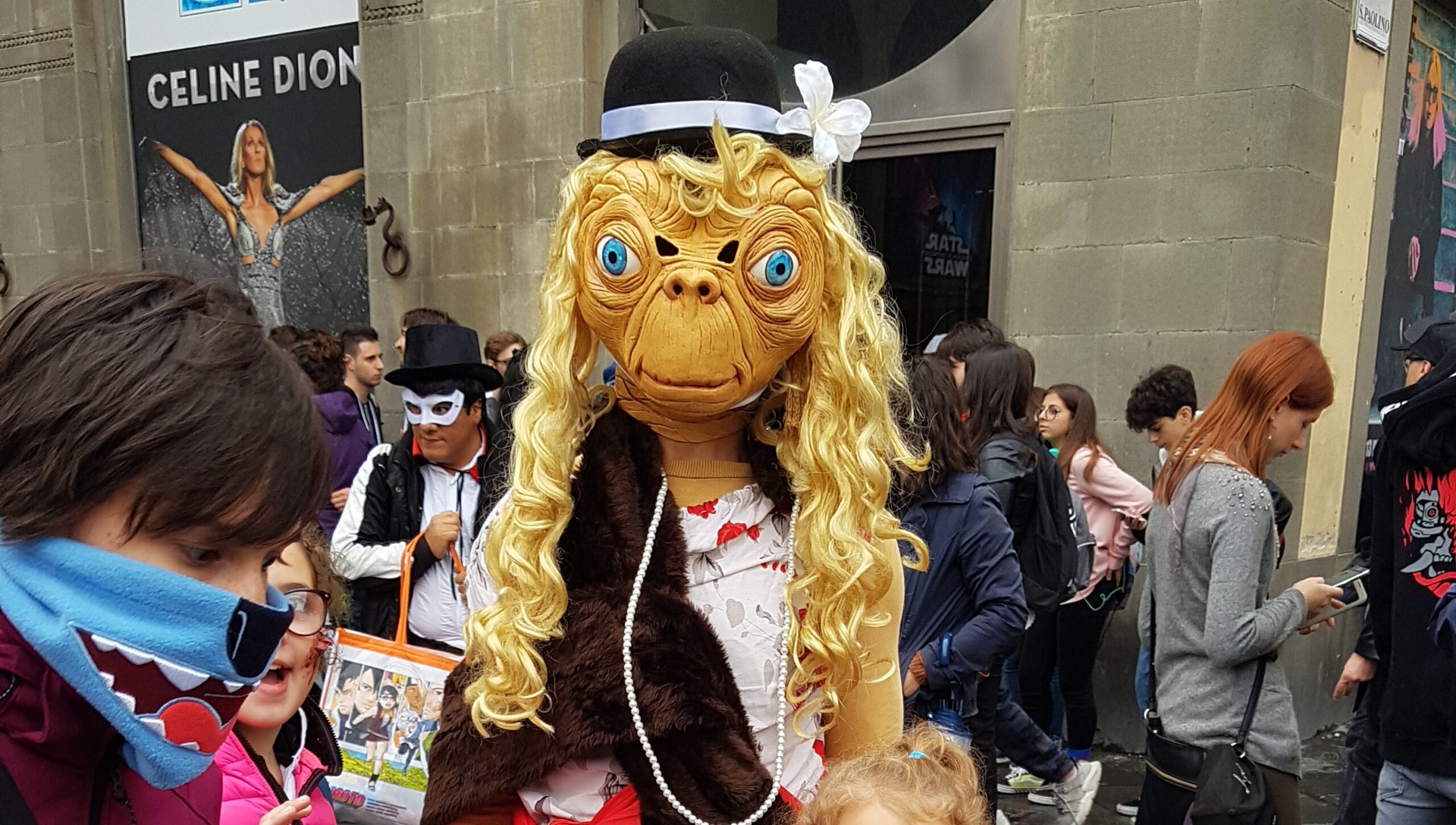 Lo riconoscete? E.T. chiama casa...