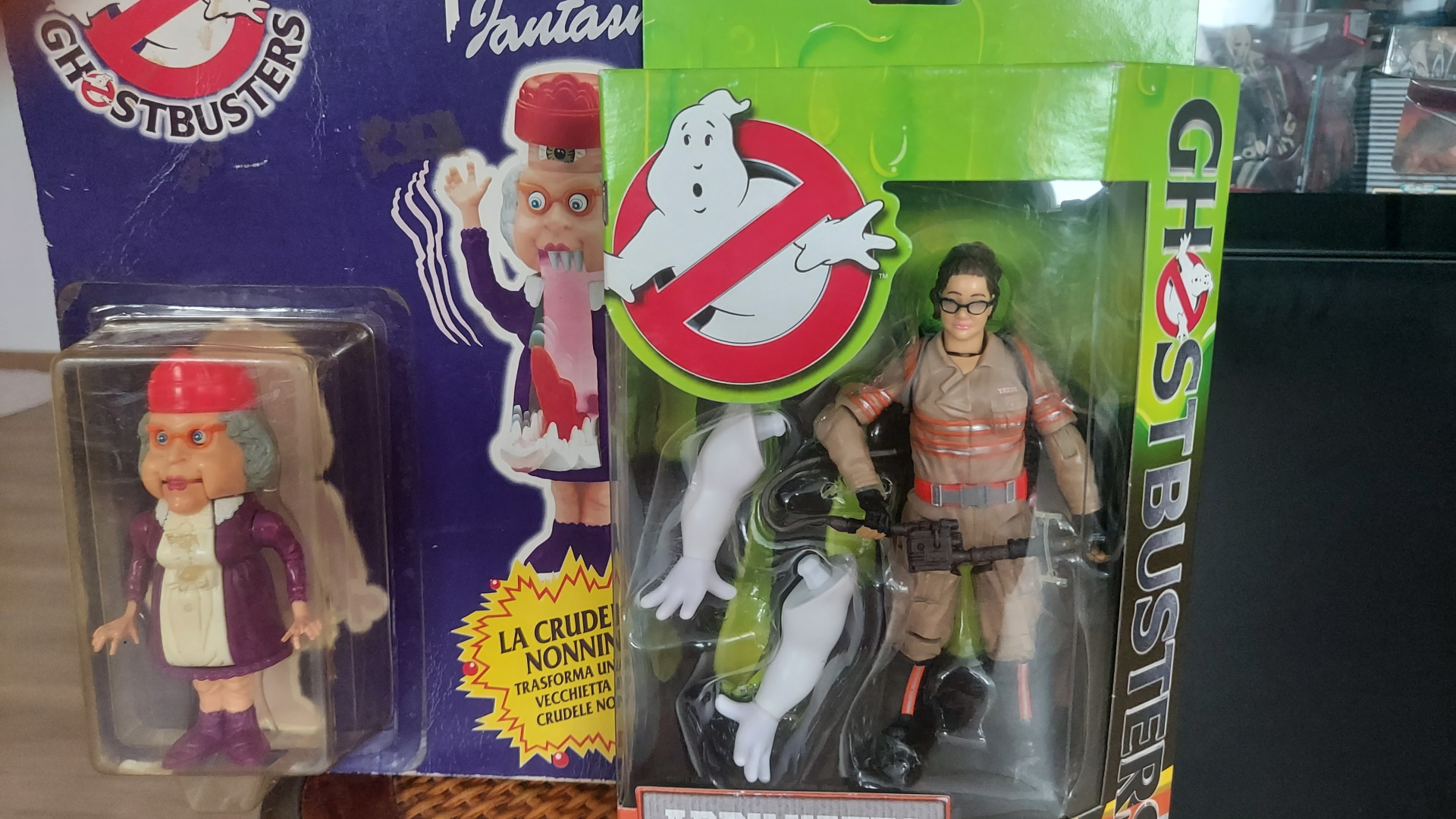 Un toys vintage e uno moderno, sempre Ghostbusters