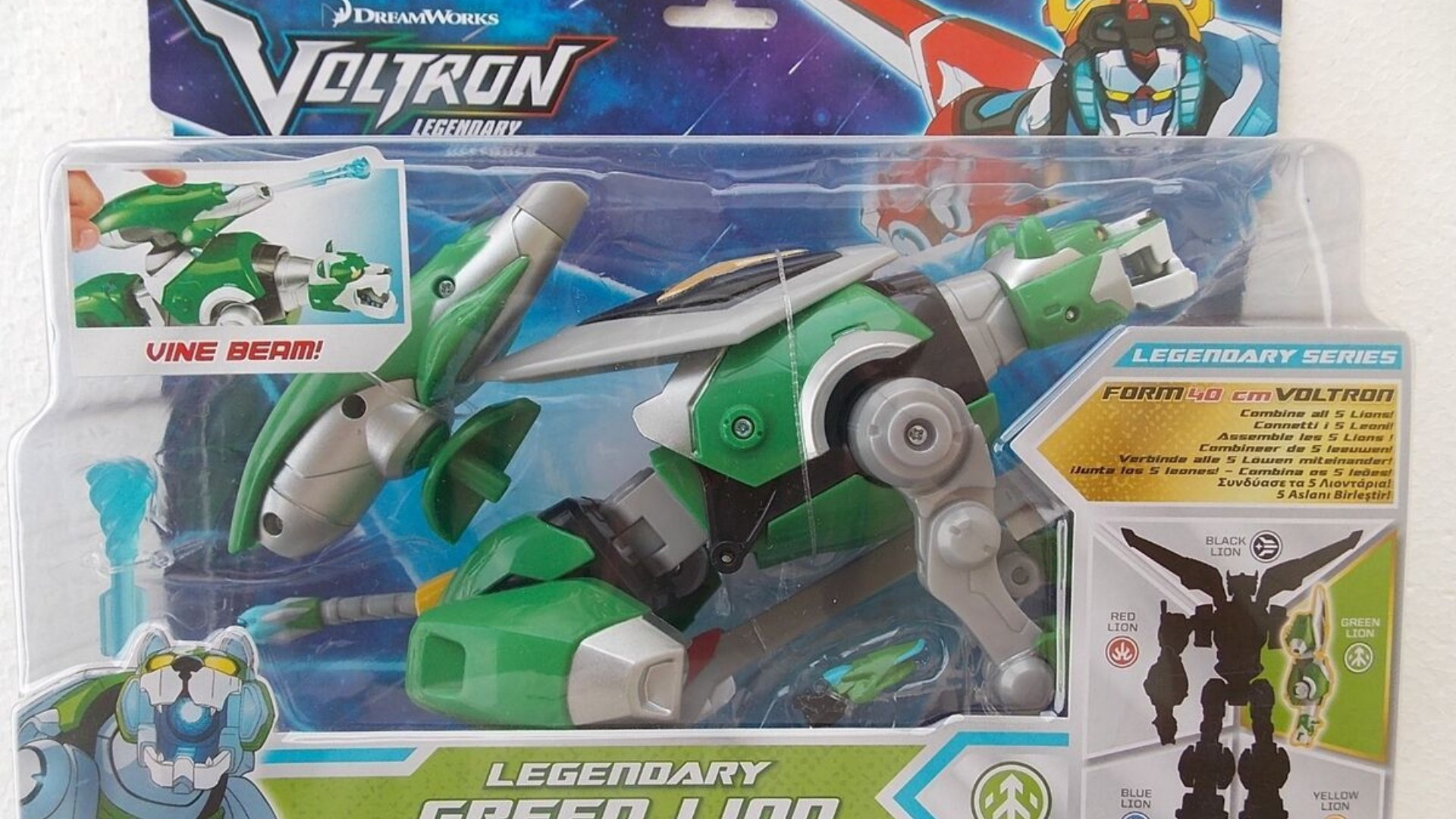 Recentemente è stata prodotta anche una linea toys Voltron Legendary Defender