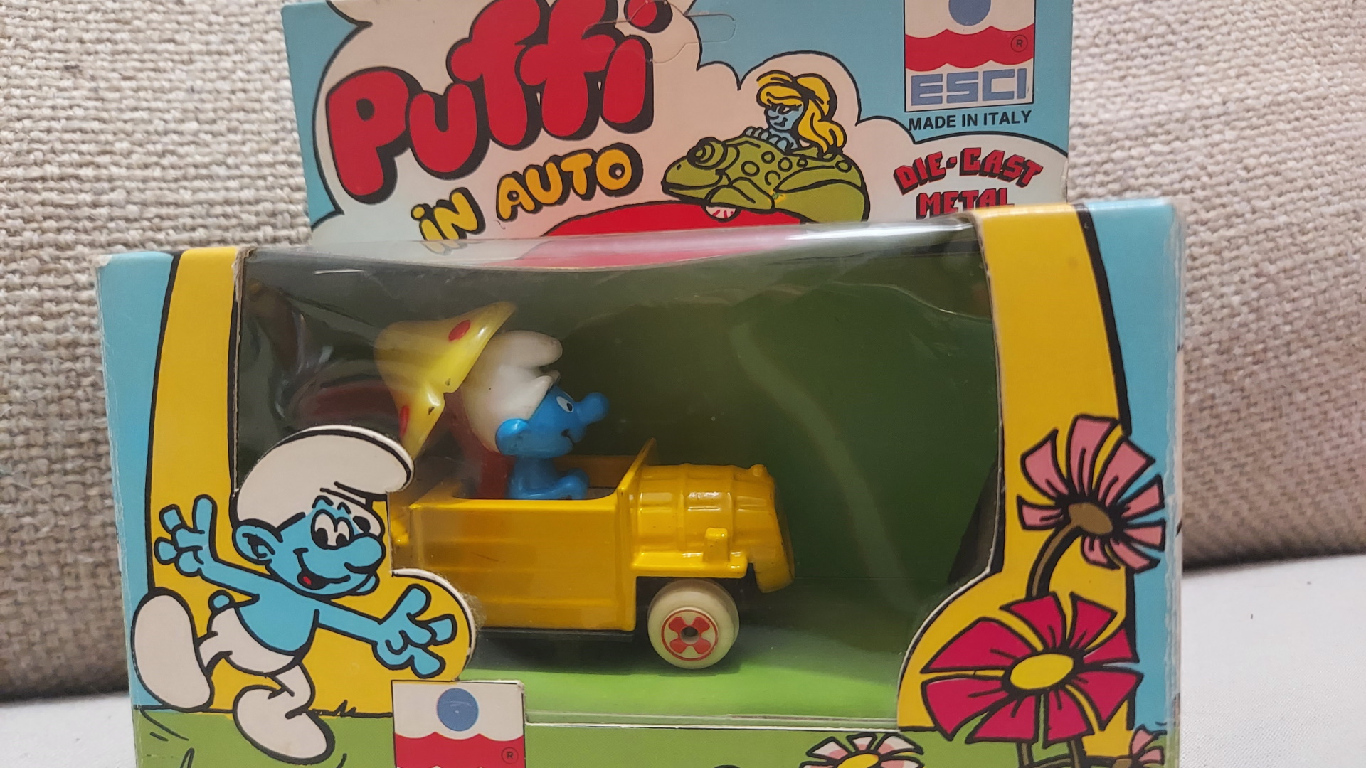 Puffi in auto in perfette condizioni, anno 1983