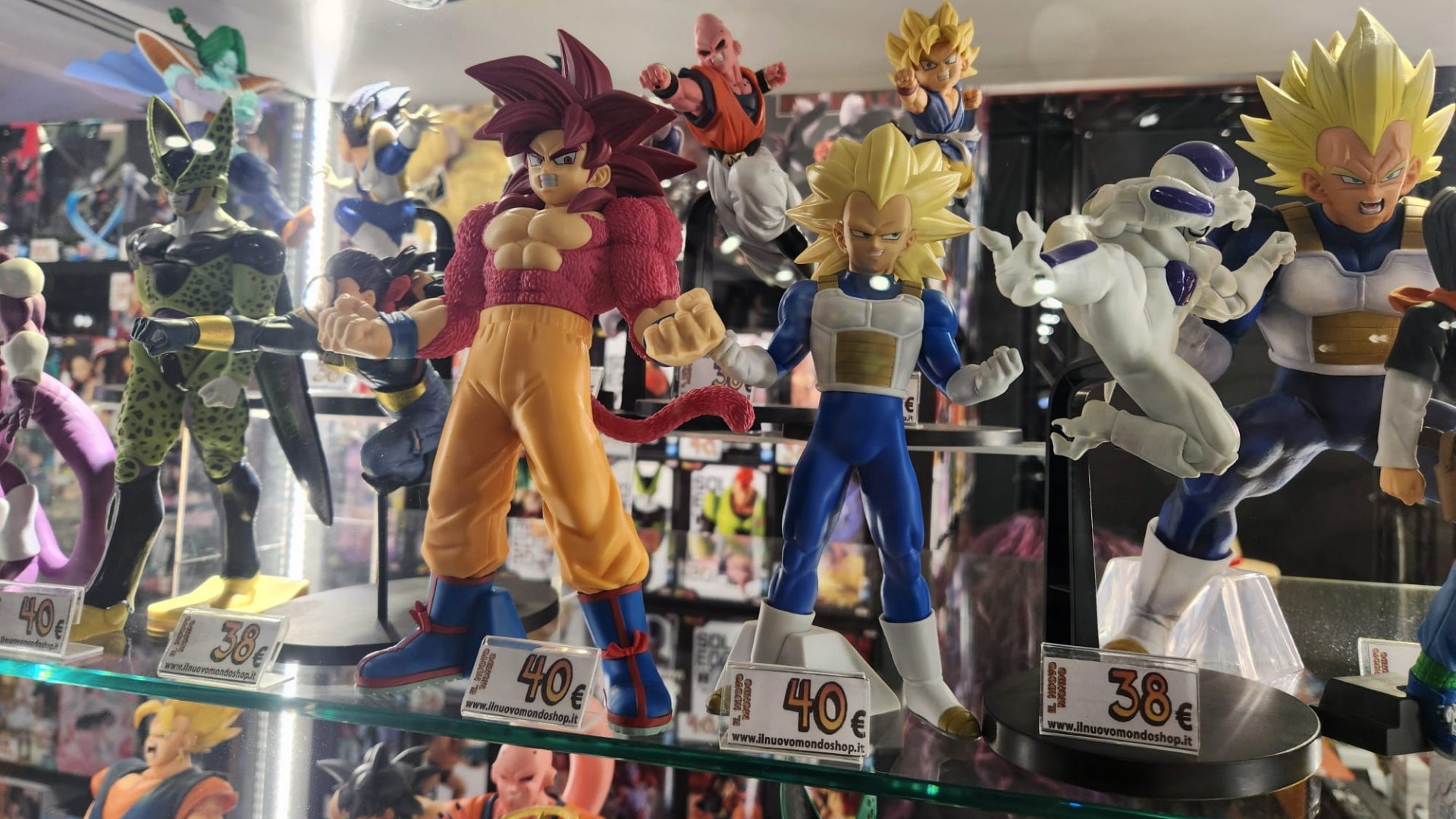 Le AF non mancano mai, qui in bella vista Dragon Ball